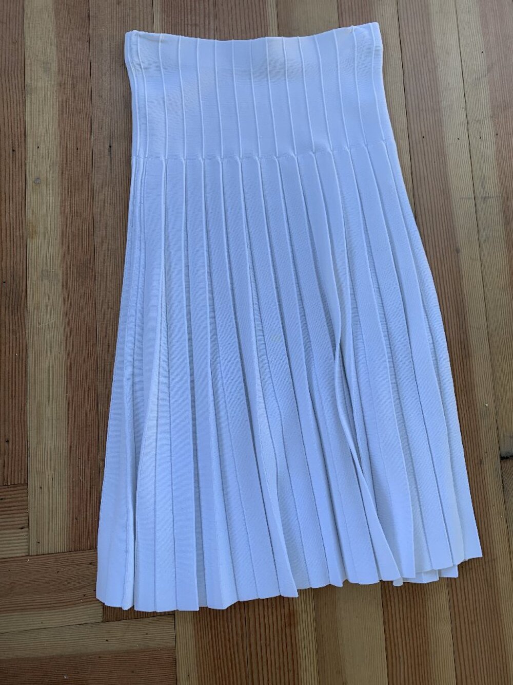 White Pleated Knee Length Pleated Skirt Tennis Style